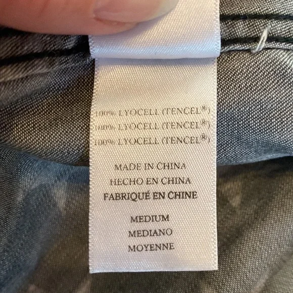 Rails women’s chambray stars gray wash & white button up M Lyocell collar shirt - Picture 13 of 13